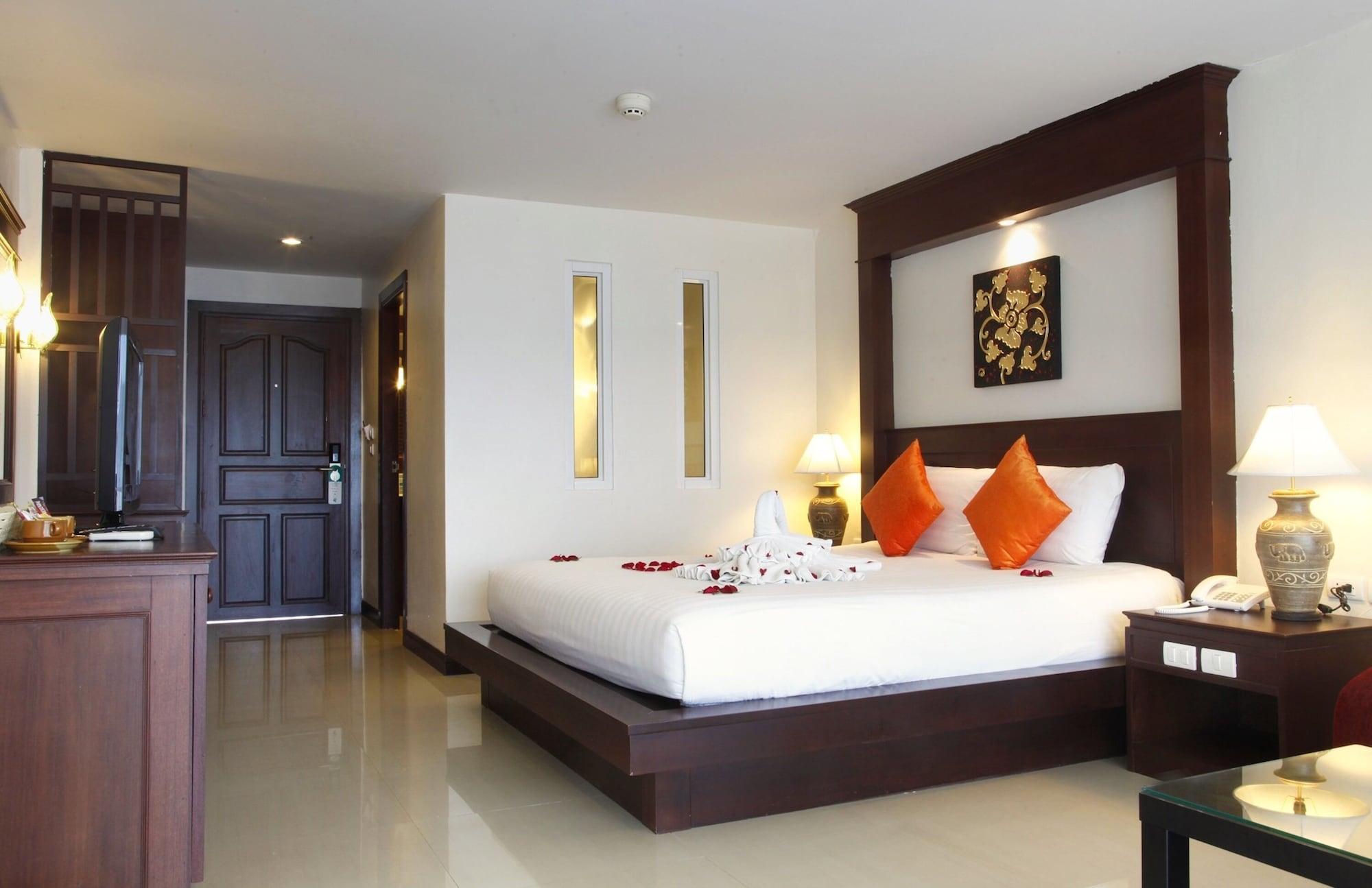 Baan Yuree Resort & Spa - Sha Plus Patong Exterior photo